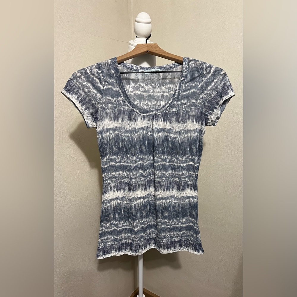 Maurices Blue and White Tie-Dye Women's Top